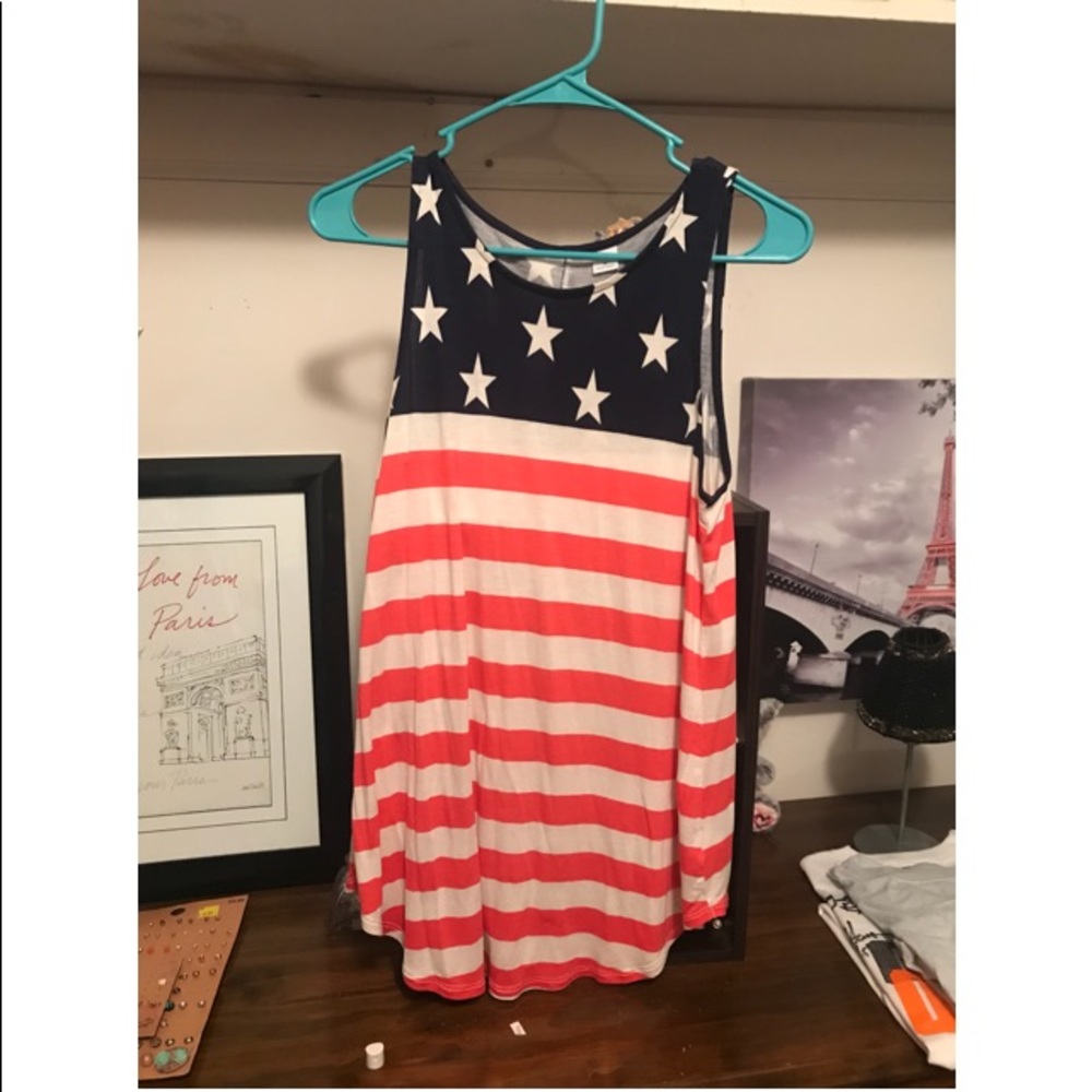 Old Navy Flowy Tank Top